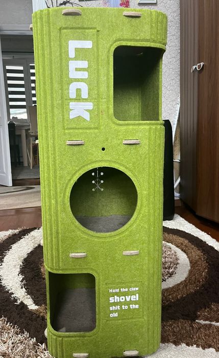 Дом для кошек из Фетры