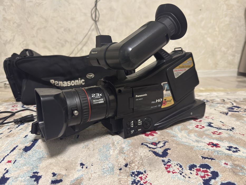 Видеокамера Panasonic HDC-MDH1 Full HD + 2 аккумулятора