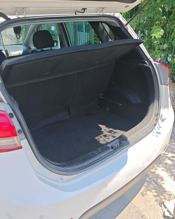 Продавам Hyundai ix20, 2013 г. , 1. 6 CRDi, 116 к. с