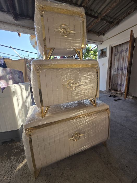 Сандықтар сатылады