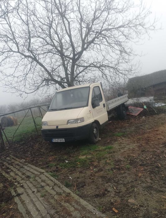 Camioneta fiat Ducato