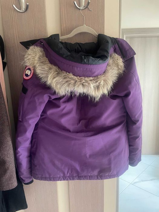 Оригинално женско яке Canada Goose Montebello Parka