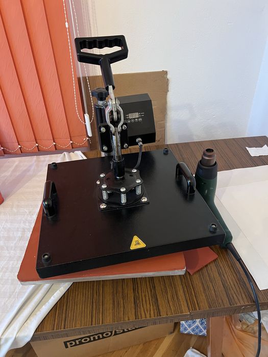 Ситопечат машина+сушилка за текстил+преса + рамки и бои подарък