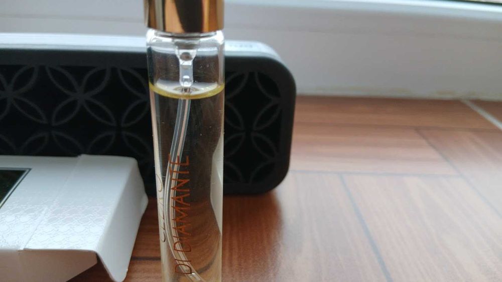 Parfum nisa Perris Monte Carlo Cedro di Diamante EdP 8 ml/7 ml