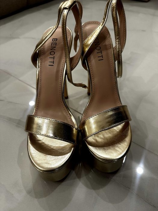 Високи Обувки 38 Номер