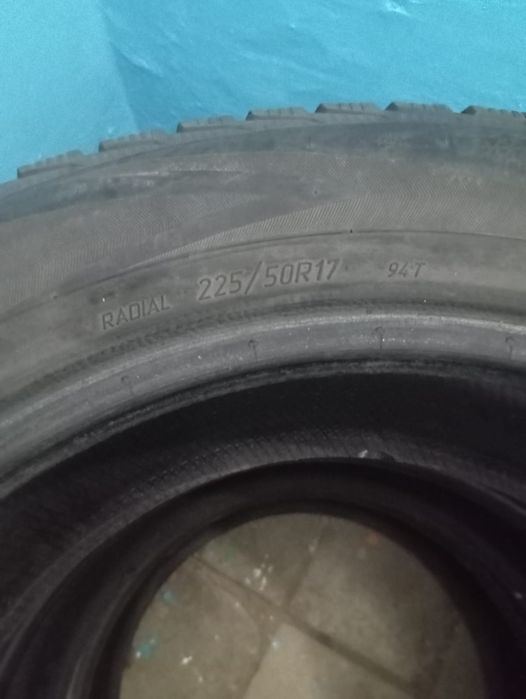 Продам 3 баллона на 17