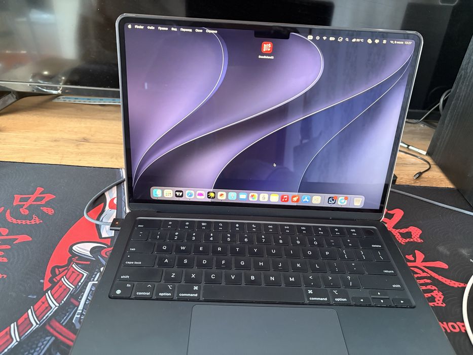 Продам Macbook Air M3