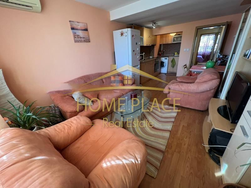 Дава се под наем Двустаен апартамент в Варна, Погреби - 61 кв.м за 433.5 € - Снимка #2