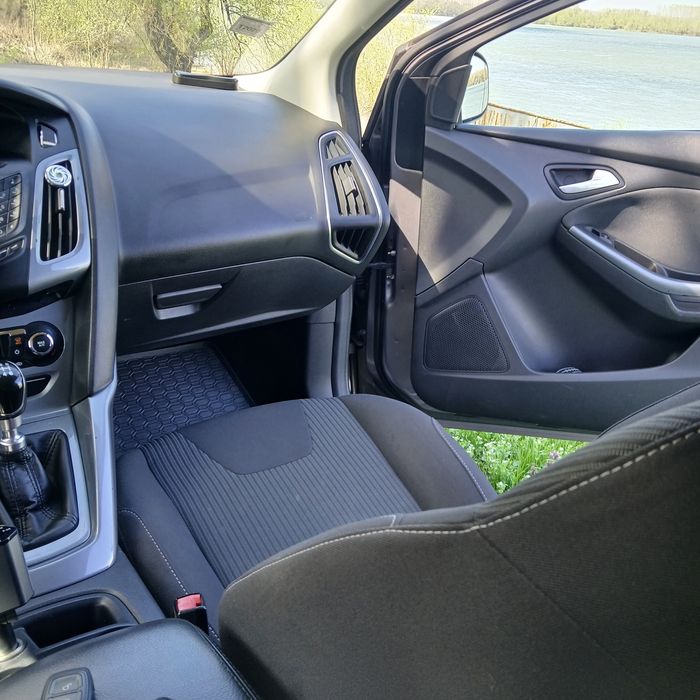 Ford Focus Mk3/ Titanium 1.6 diesel/2012