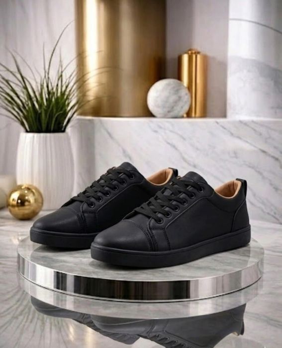 Кеды Christian Louboutin для мужчин!