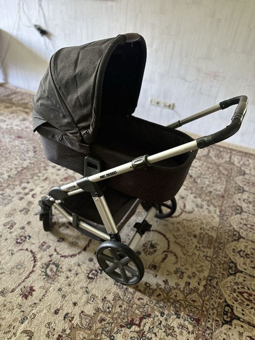 Коляска для детей
