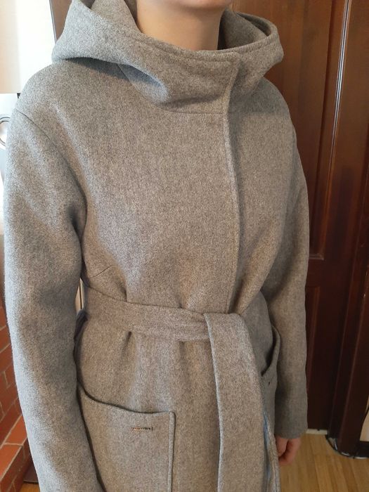 Женское пальто S