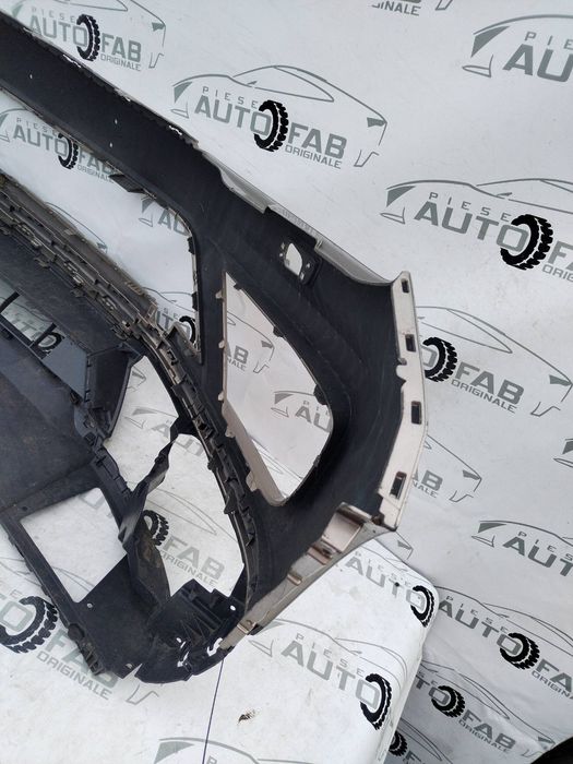 Bara fata Volkswagen Touareg 2 Facelift an 2015-2016-2017-2018