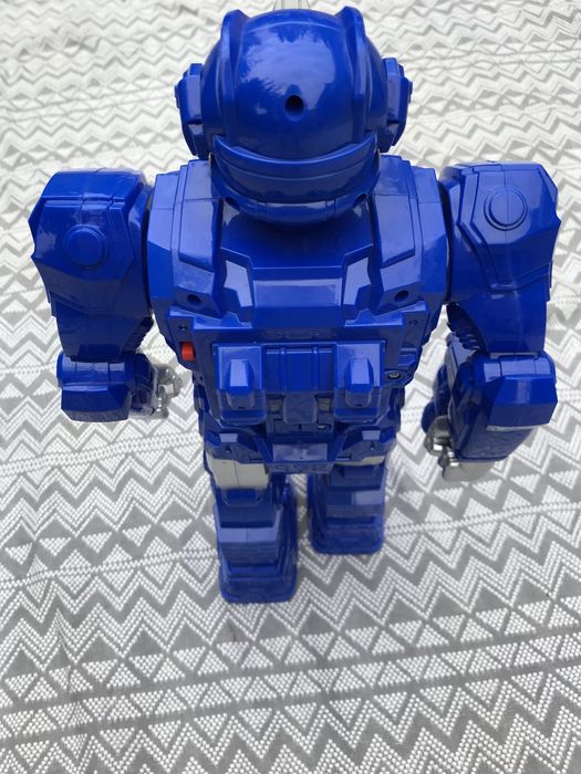 Robot 38 cm. inaltime