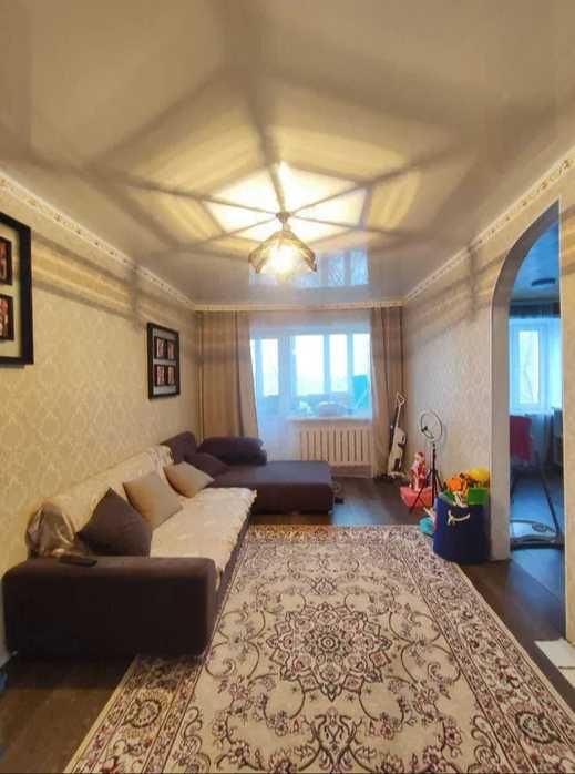 Продам 3-х комн. квартиру улучшенной планировки по пр. Строителей