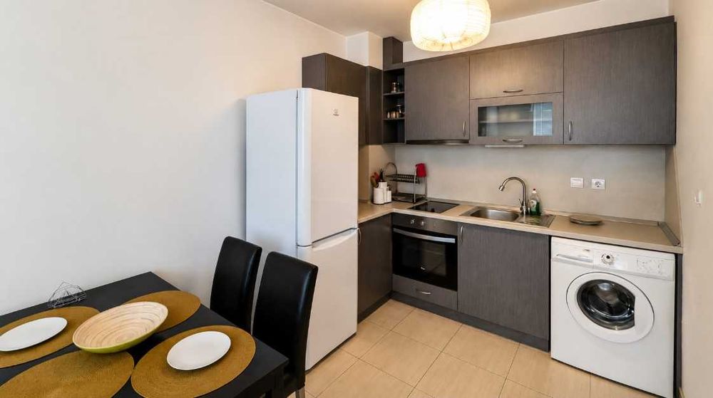 Дава се под наем Двустаен апартамент в София, Дружба 2 - 52 кв.м за 569 € - Снимка #3