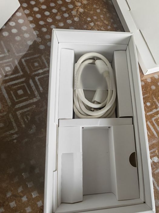 Телефон Xiaomi Mi A3