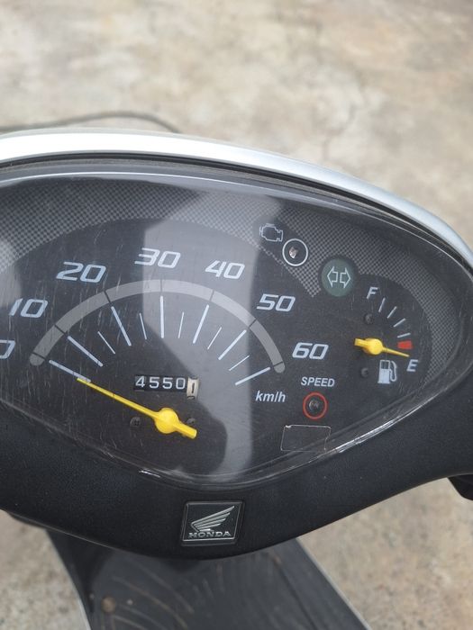 Продам Хонда Дио68