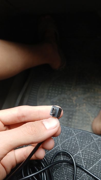 Videoregistrator zaryadka