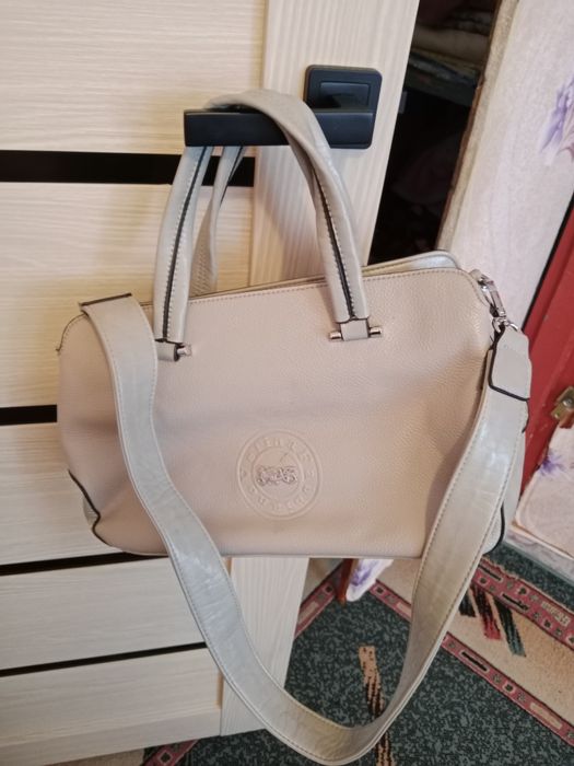 Женская сумка серая