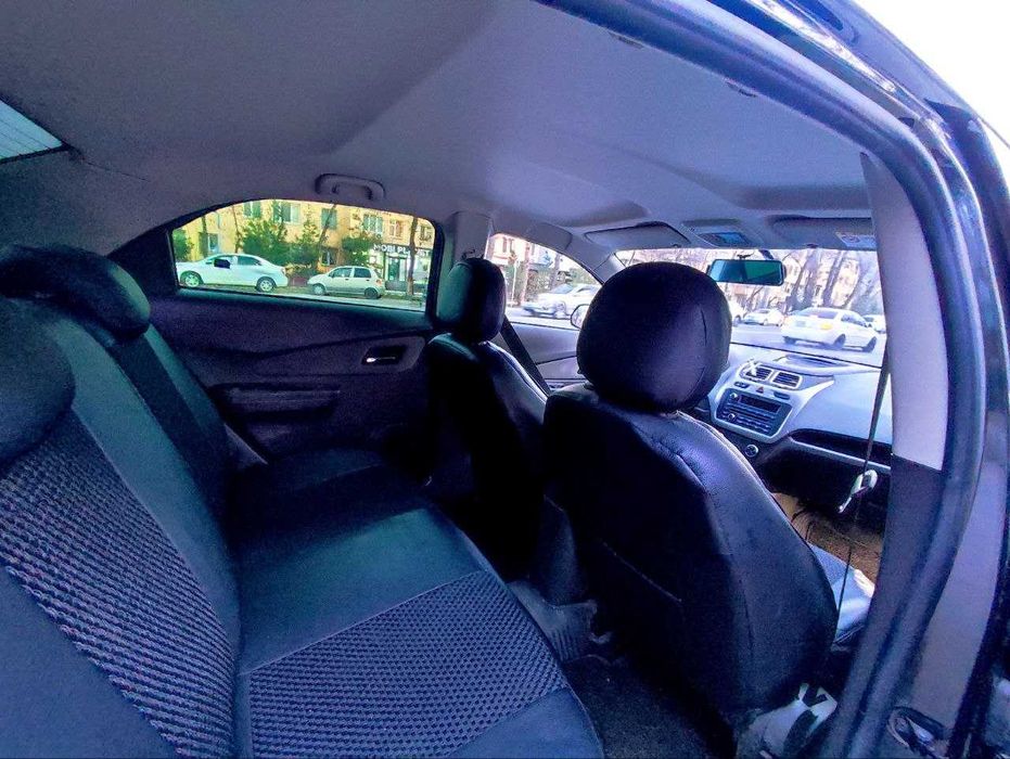 Продаю свою машину, Кобальт