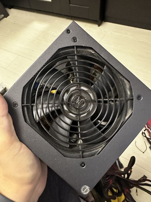 Sursa Antec 650W 2 bucati