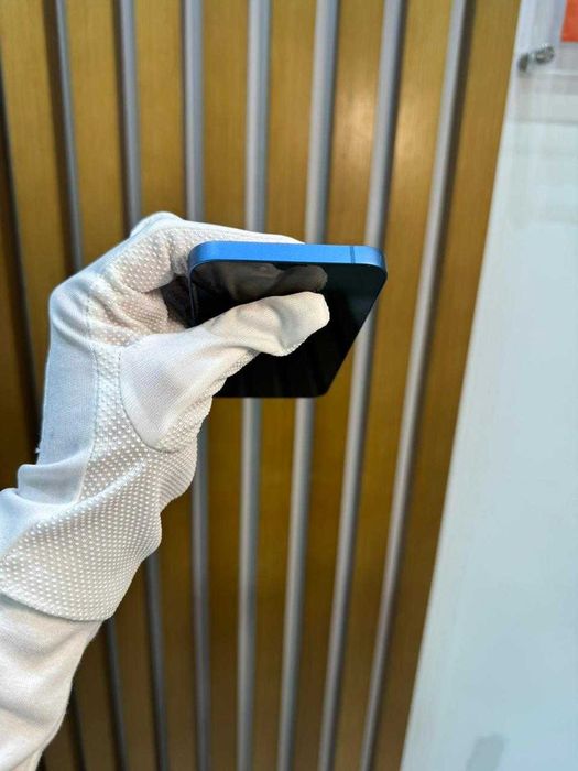 iPhone 13  128Gb  Blue