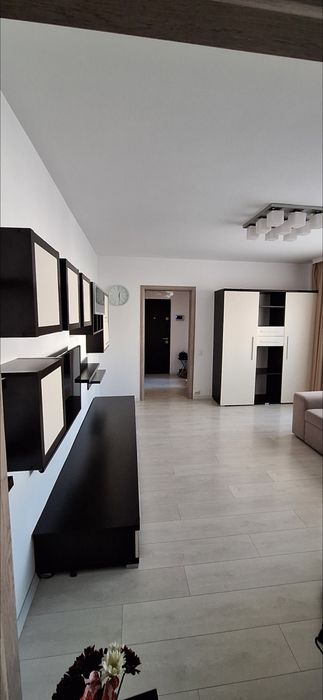 Vând mobilă de living modulară+ sifonier  cu două uși