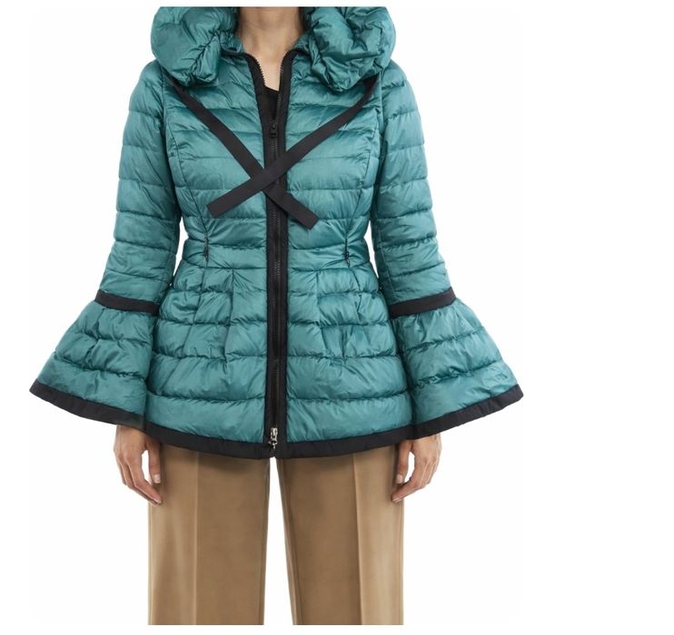 Moncler Страхотно яке гъши пух