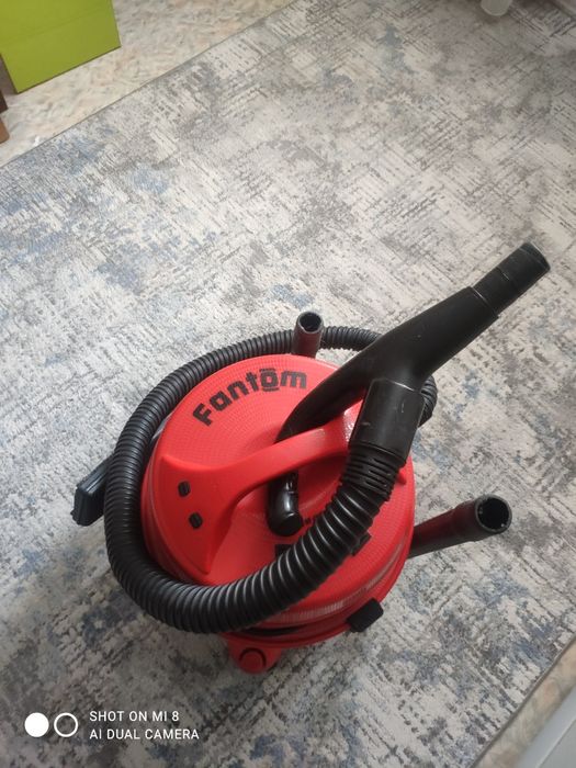 Пылесос водяной Fantom 4700. Бу.
