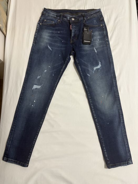 Blugi Dsquared2 , noi cu eticheta