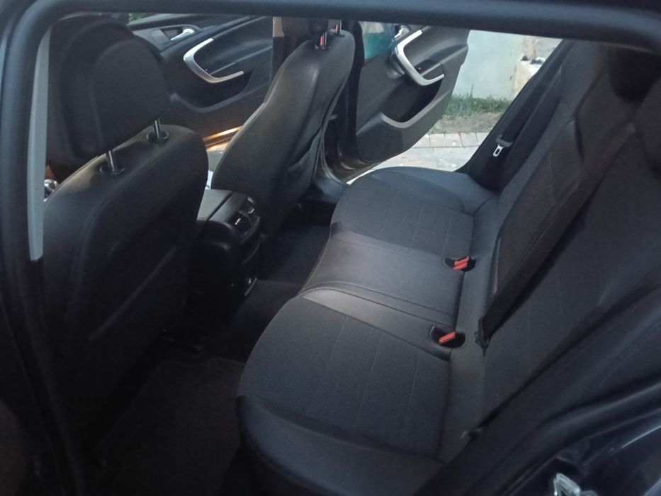 Vând Opel insignia