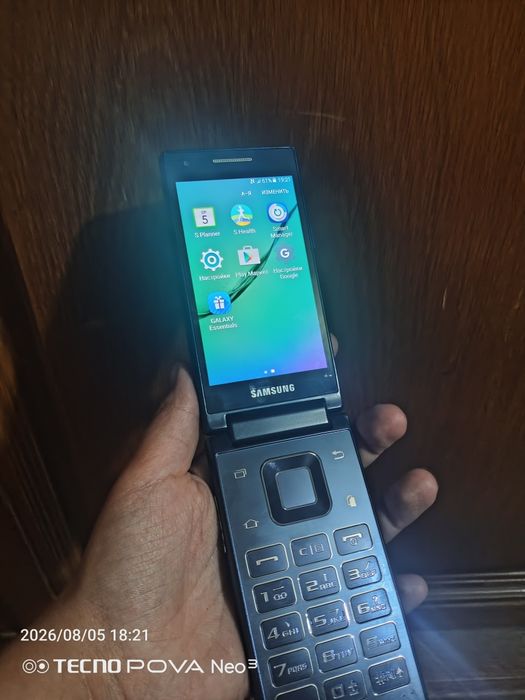 Продам телефон самсунг редкий