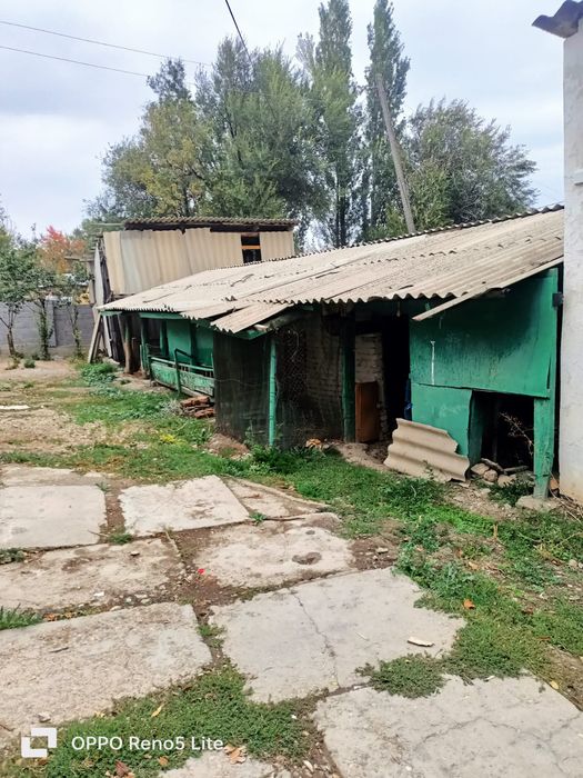 Жер сатылады, жақсы жерде орналасқан.