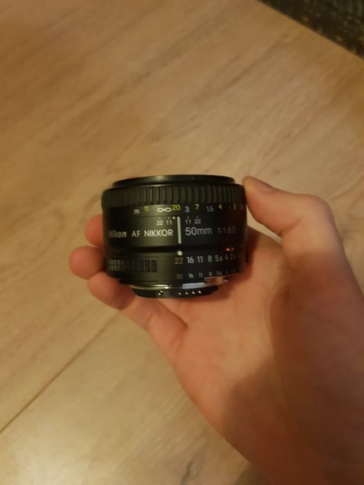 Camera DSLR Nikon D7100 + Accesori