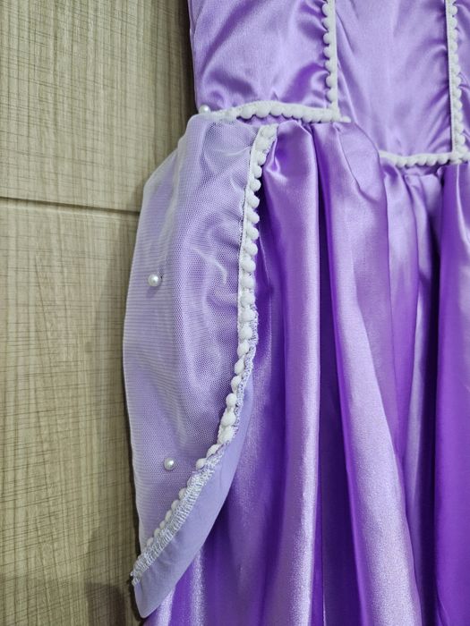 Рокля/костюм на принцеса София за 6 години