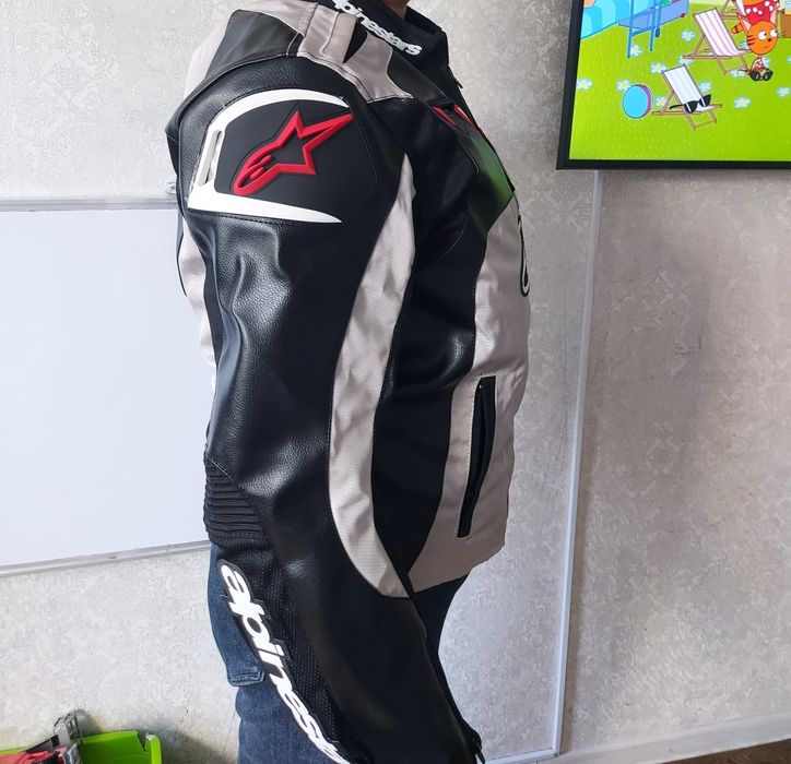 Куртка (экипировка)