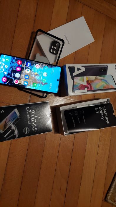 Telefon Samsung 128 gb la cutie ca nou