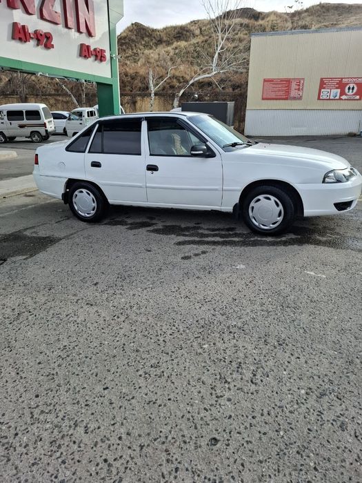 nexia2 srochni sotiladi