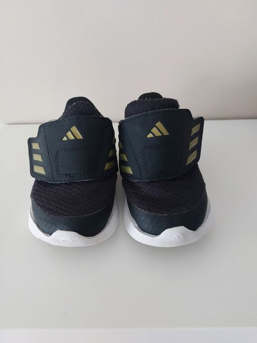 Детски маратонки и сандали