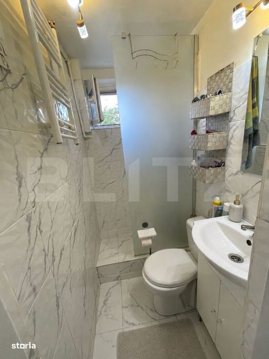 Microapartament de vanzare, 2 camere, etaj 3 - zona Centrala