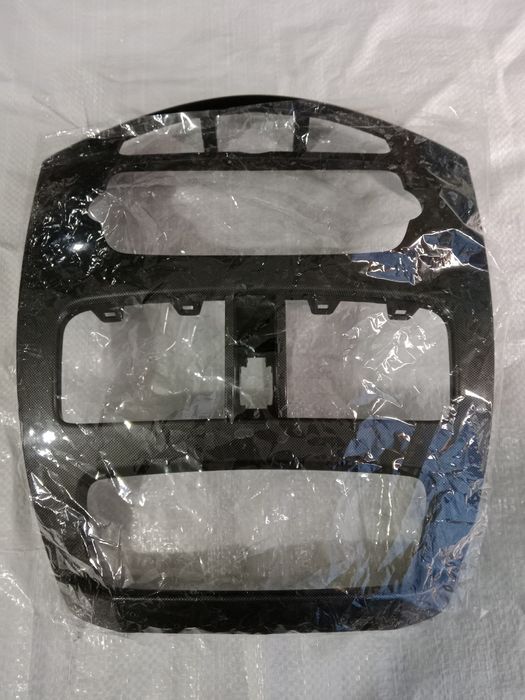 Рамка под автомагнитолу