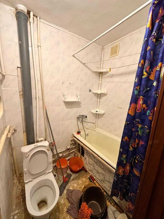 Продам 2 ком квартиру Р-он УЮТа