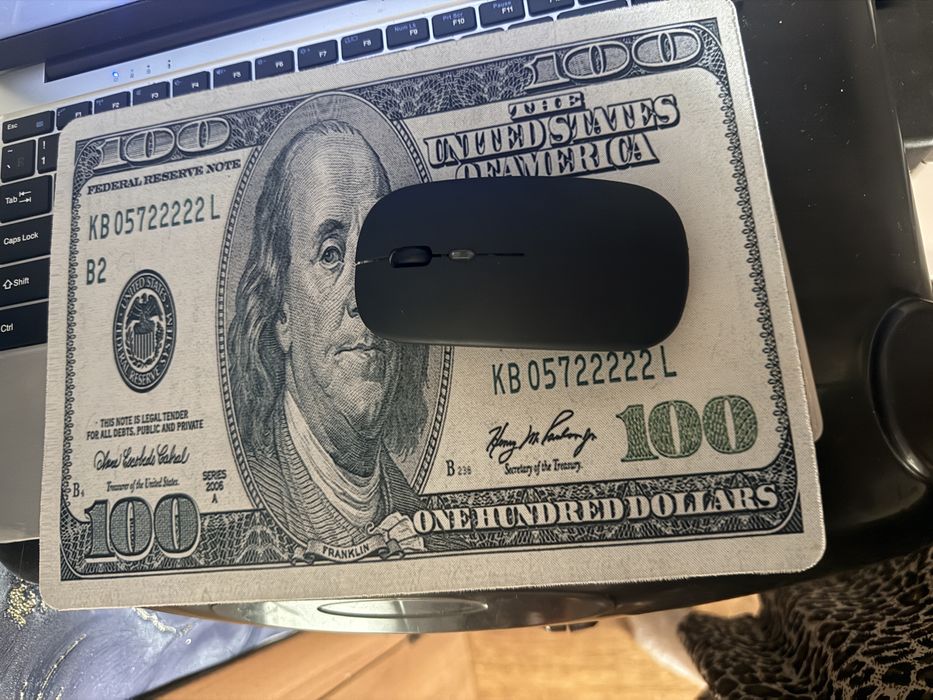 Ноут почти новый