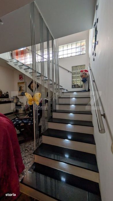 Casa P+M solida, cu teren generos, 179 mp, zona Exterior Sud - Racari