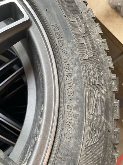 Продам Шины на БМВ X5