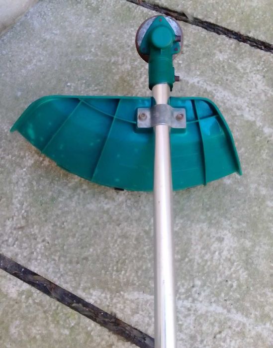 Бензинов тример за трева