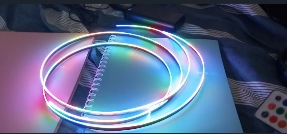 Banda lumina ambientala led bord sau usi