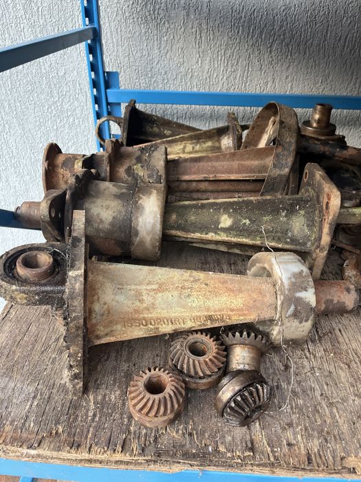 Piese coasa.  Piese cositoare  pz deutz