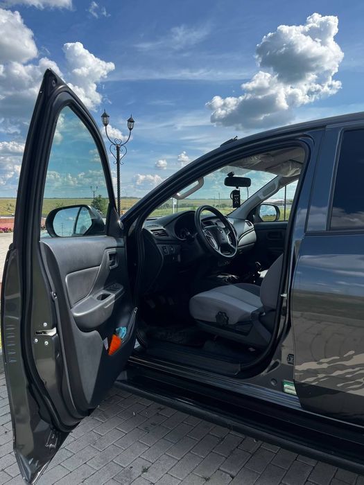 Продам Mitsubishi l200